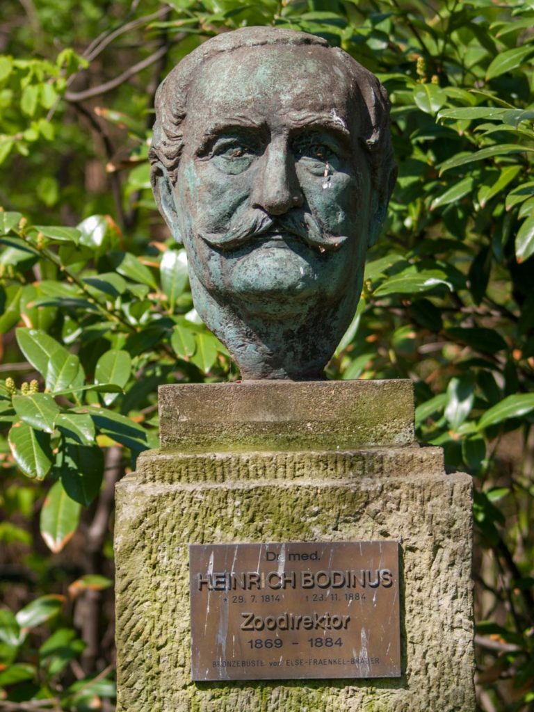 Büste Heinrich Bodinus im Zoologischen Garten Berlin